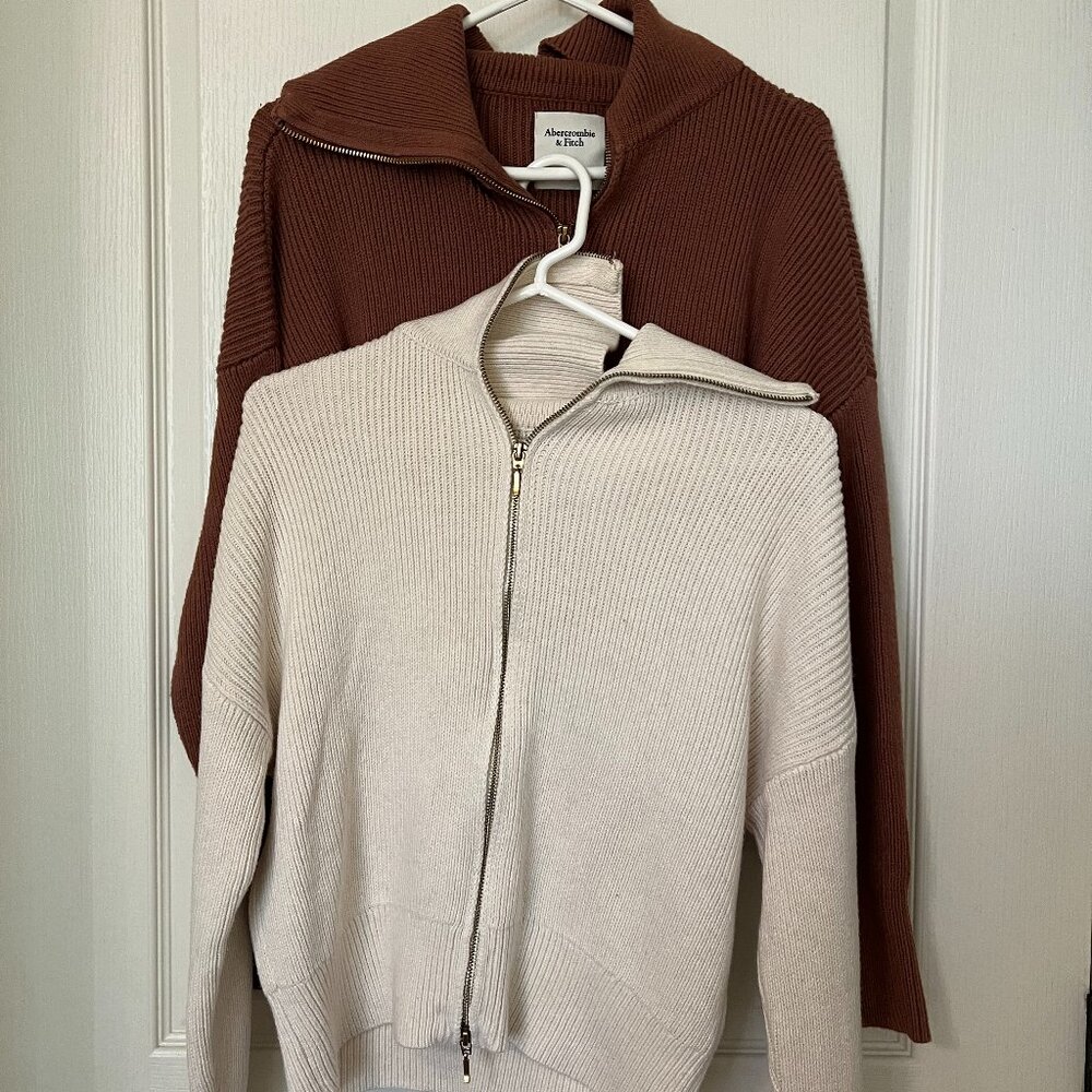 Abercrombie & Fitch Brown and Cream Sweaters